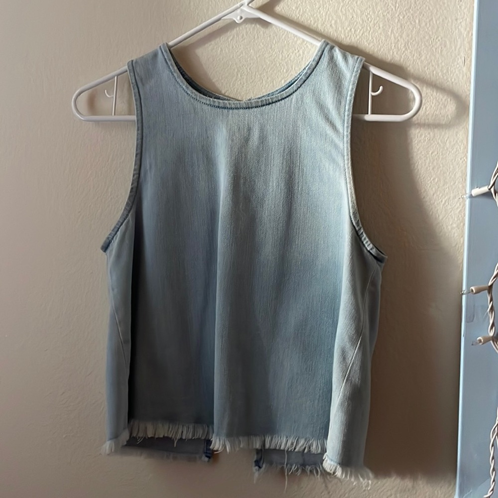 Blue Jean top from Aerie! Perfect top for the summer!